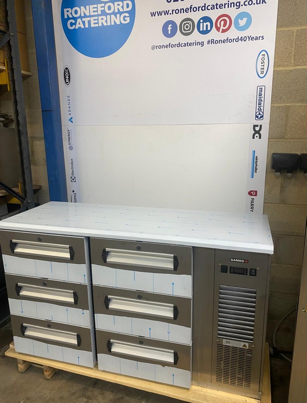 Gamko 6 Draw Bottle Cooler For Sale