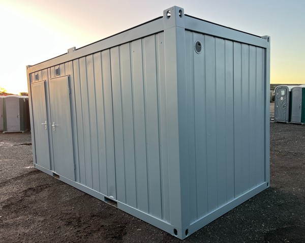 Secondhand 3+1 Site Toilet Block