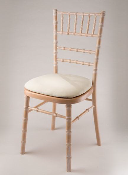 Chiavari Chairs With Seat Pads for sale