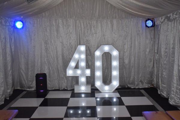 Secondhand LED Light Up Numbers in White For Sale Secondhand LED Light Up Numbers in White For Sale
