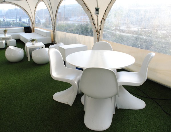 Used 50x Panton Chairs