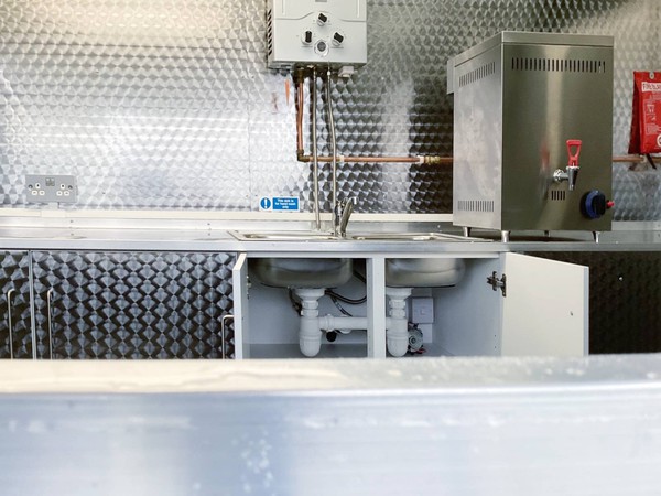 Catering van with instant hot water Catering van with instant hot water