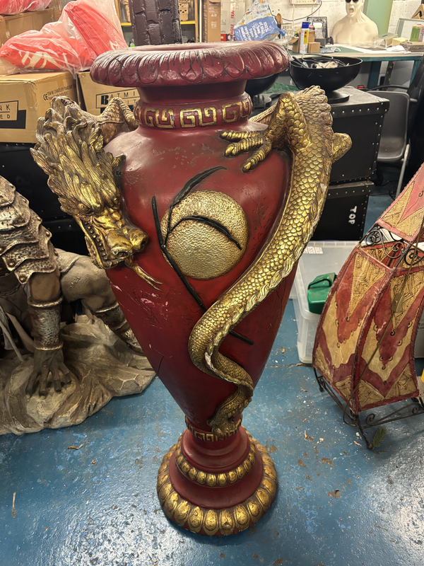 5ft Vase With Dragon For Sale