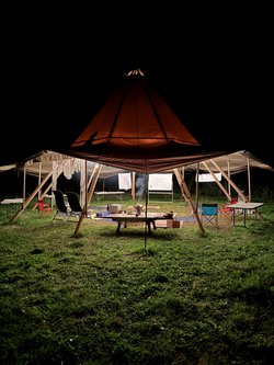 13m Tipi For Hire