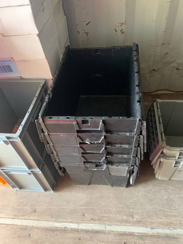 Stacking catering boxes