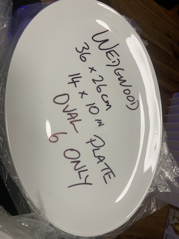 White Wedgwood Oval Platter (36 x 26cm)