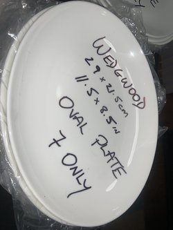 Wedgwood Oval Platter (29 x 21.5cm)