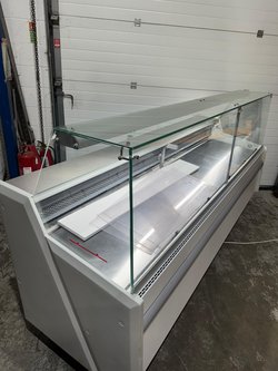 Secondhand DWM Serveover Meat Display For Sale