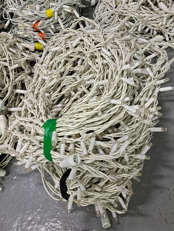 ESSENTIAL SUPPLIES FAIRY LIGHTS ESSENTIAL SUPPLIES FAIRY LIGHTS