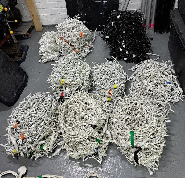 ESSENTIAL SUPPLIES FAIRY LIGHTS ESSENTIAL SUPPLIES FAIRY LIGHTS