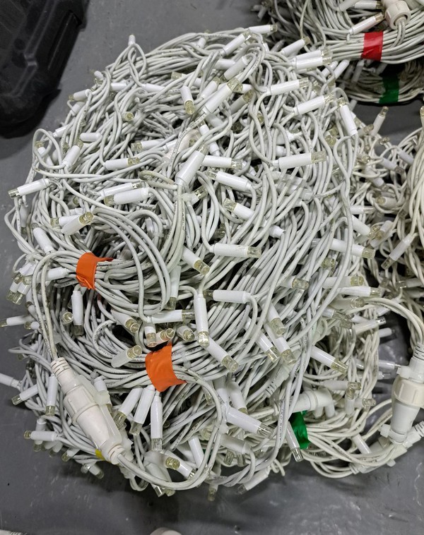 JOB LOT ESSENTIAL SUPPLIES FAIRY LIGHT STRINGS JOB LOT ESSENTIAL SUPPLIES FAIRY LIGHT STRINGS