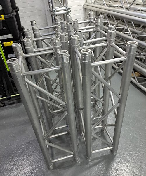 6x Global Truss F34 1mt Truss Sections