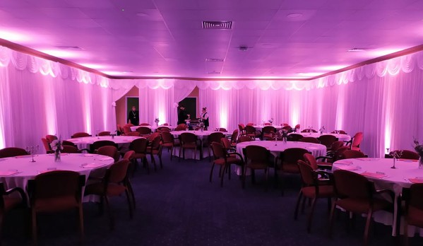 Secondhand Satin Backdrops And Drapes Secondhand Satin Backdrops And Drapes