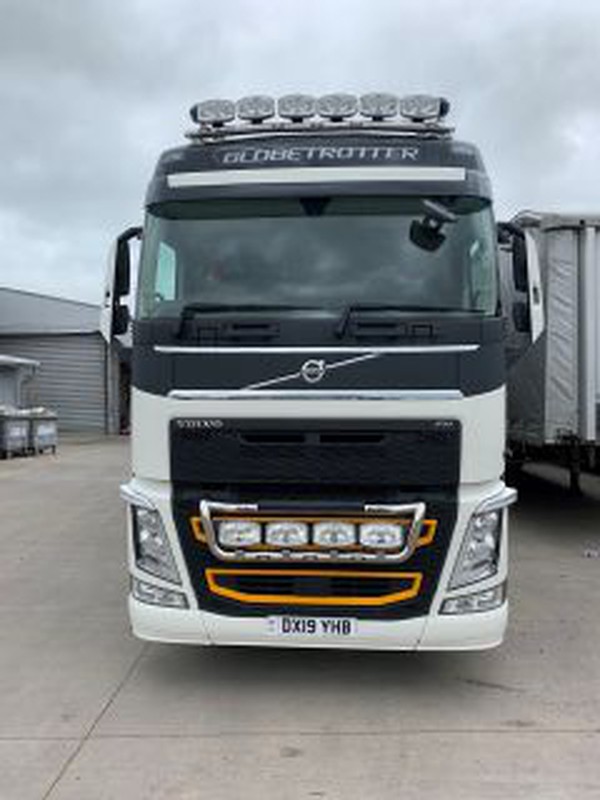 Marquee transport auction