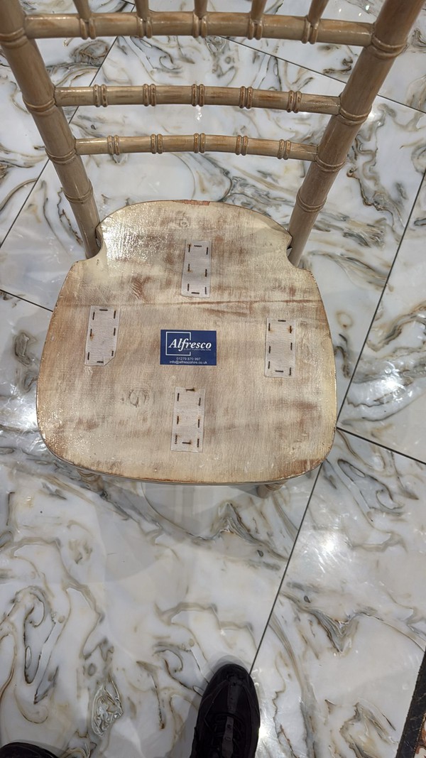 Alfresco Chiavari chairs for sale