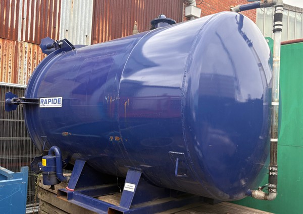 Secondhand Rapide 4000L Vacuum Tank Secondhand Rapide 4000L Vacuum Tank