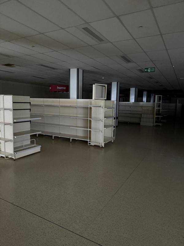 Midlands shop fittings for sale Midlands shop fittings for sale