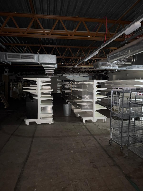 Shop fittings for sale second hand Shop fittings for sale second hand