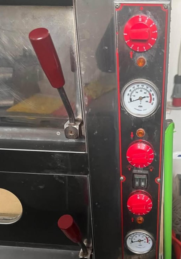 Secondhand Double Decker Pizza Oven