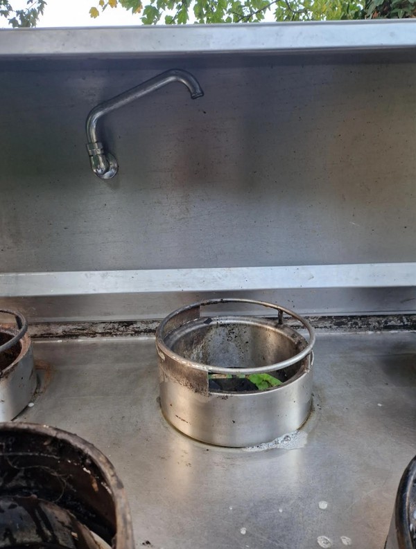 Secondhand 7 Burner Wok Cooker