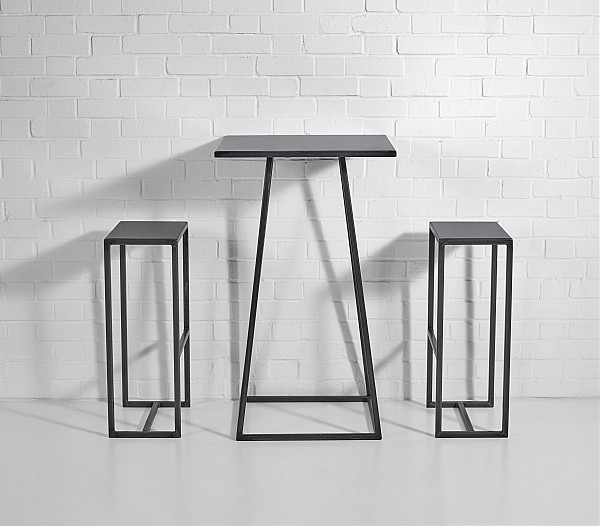 Secondhand 31x Trapeze Poseur Tables