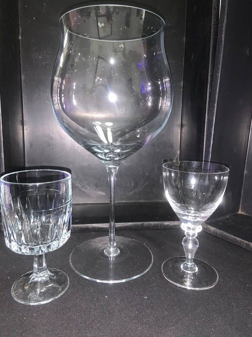 Display wine glass (very large)