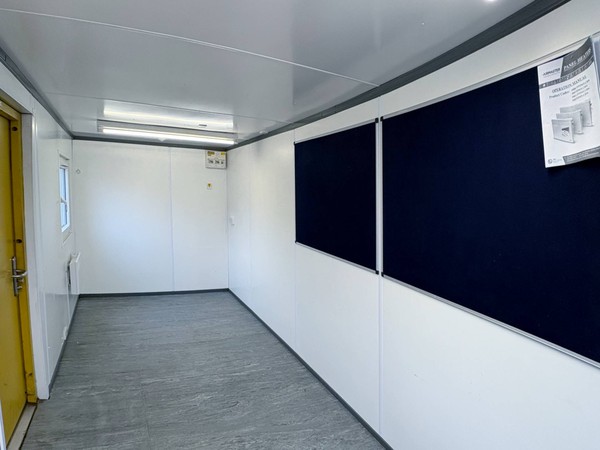 20ft open plan site office