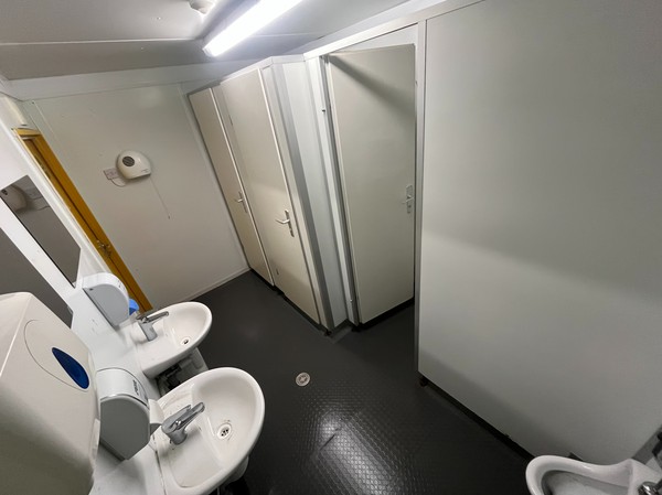 Used 3 + 1 Toilet Cabin