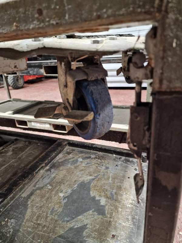 Used Wheeled Transport Stillages Used Wheeled Transport Stillages