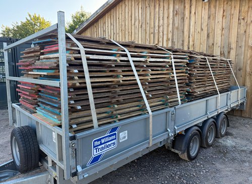 200Sqm Batten And Board Flooring