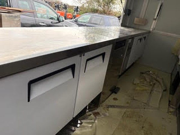 Equipped 4m Catering Trailer Equipped 4m Catering Trailer