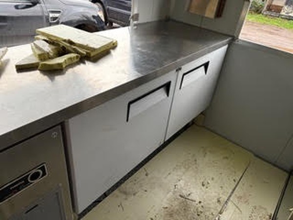 New Equipped 4m Catering Trailer New Equipped 4m Catering Trailer