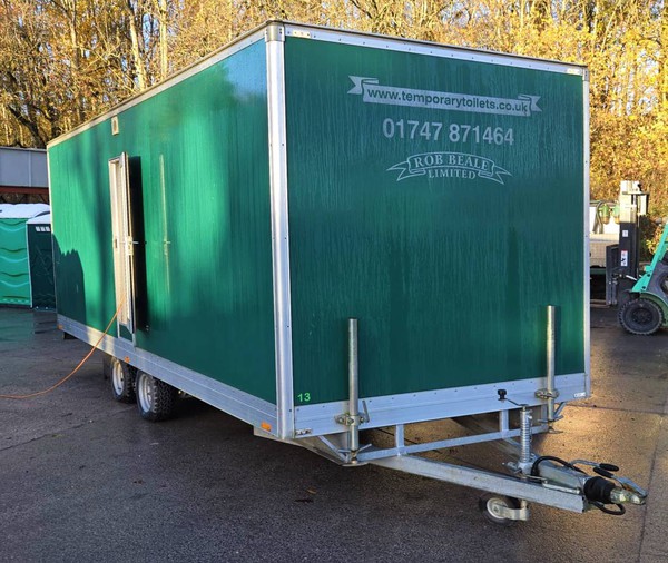 Toilet trailer for sale 4 + 2 for sale Toilet trailer for sale 4 + 2 for sale