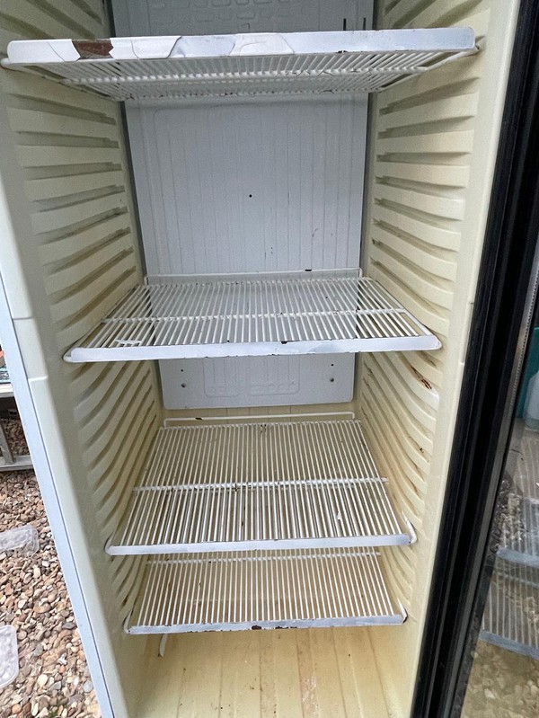 Used Drinks Display Fridge Used Drinks Display Fridge