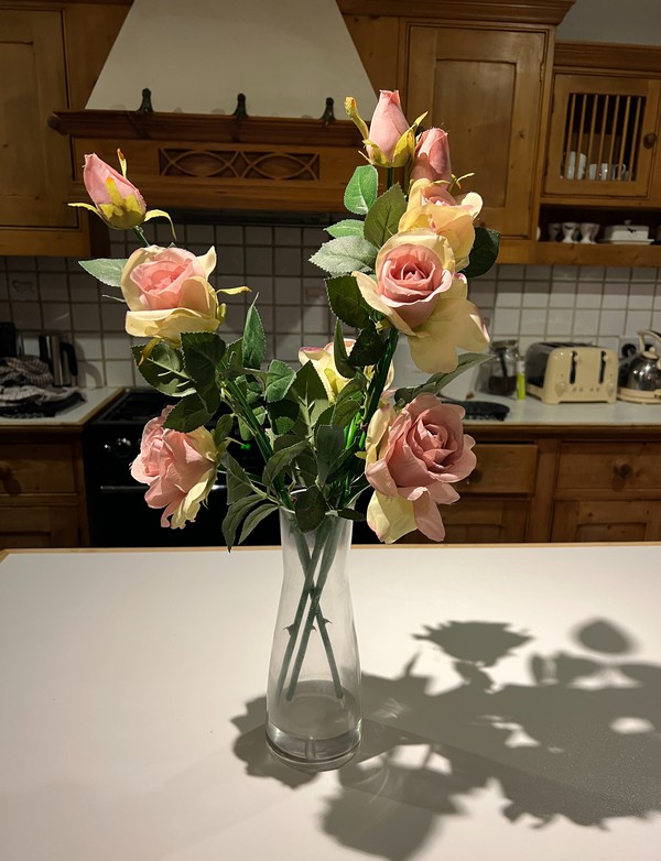 Secondhand 15x Artificial Flower Set For Sale