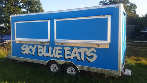 Secondhand Used 5m Catering Trailer For Sale