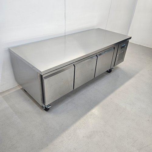 Three door bench firdge for sale