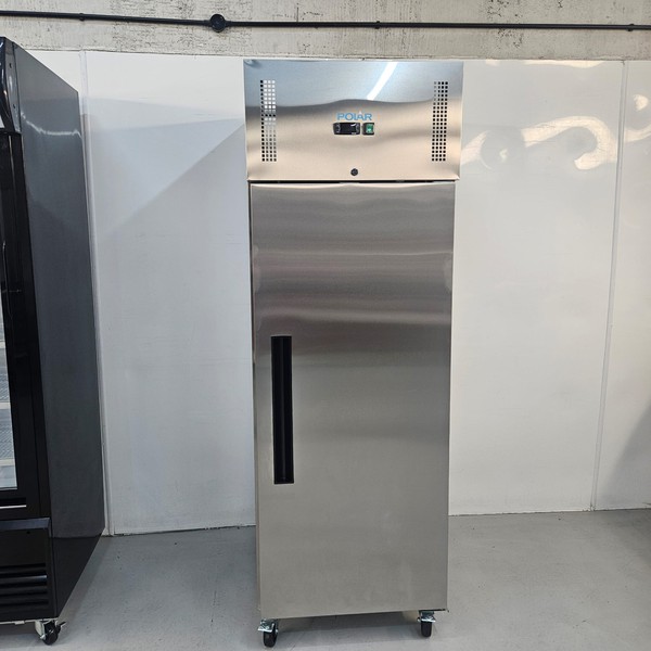 Polar Stainless Single Upright Fridge 600 Litre Polar Stainless Single Upright Fridge 600 Litre