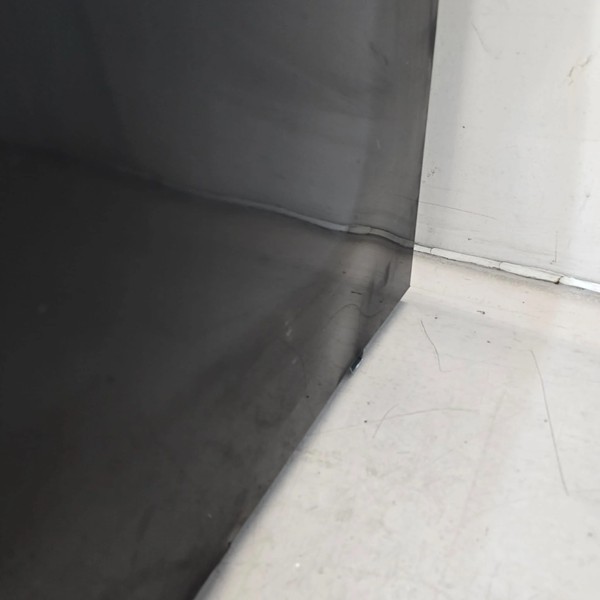 Triple door bottle fridge B grade dammage Triple door bottle fridge B grade dammage