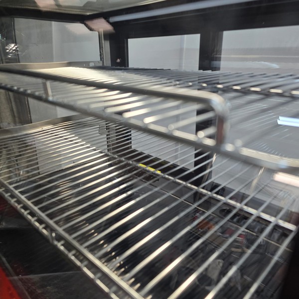 Wire shelves Counter top display fridge Wire shelves Counter top display fridge