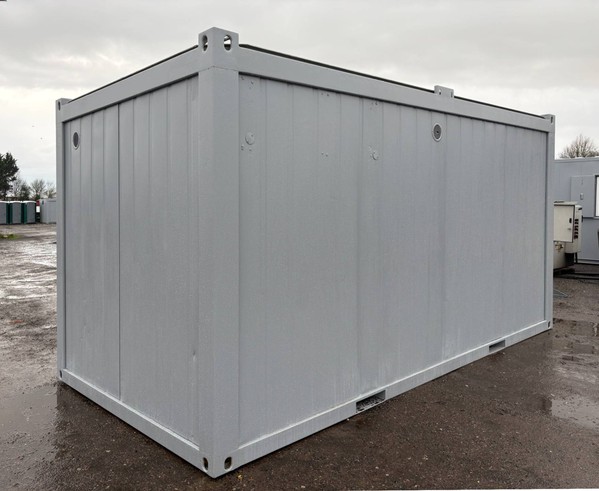 Fork liftable  anti vandal  3+1 Site Toilet Block