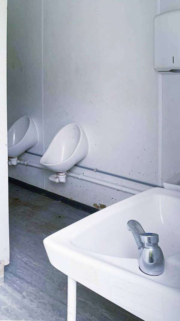 2+1+ Urinals toilet cabin for sale