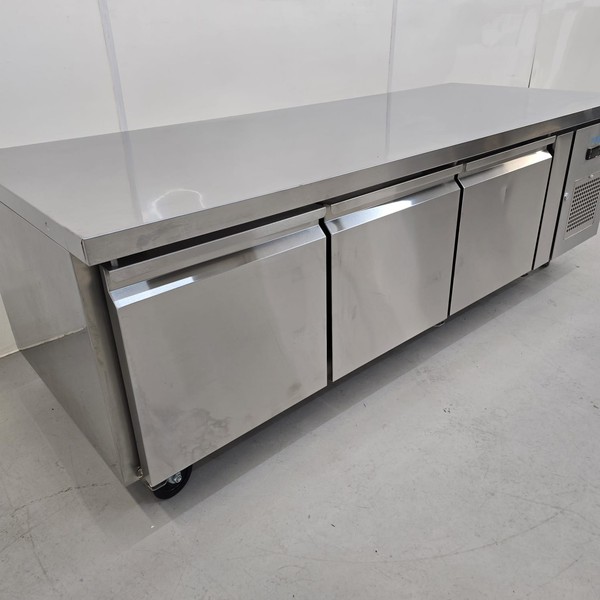 Polar Triple Door Low Chef Base Counter Fridge