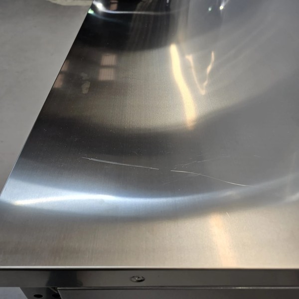 B grade dammage Polar G596