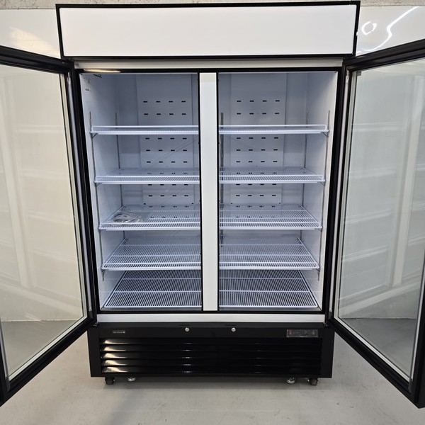 Sandwich display fridge