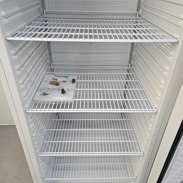 Wire shelves Upright single fridge