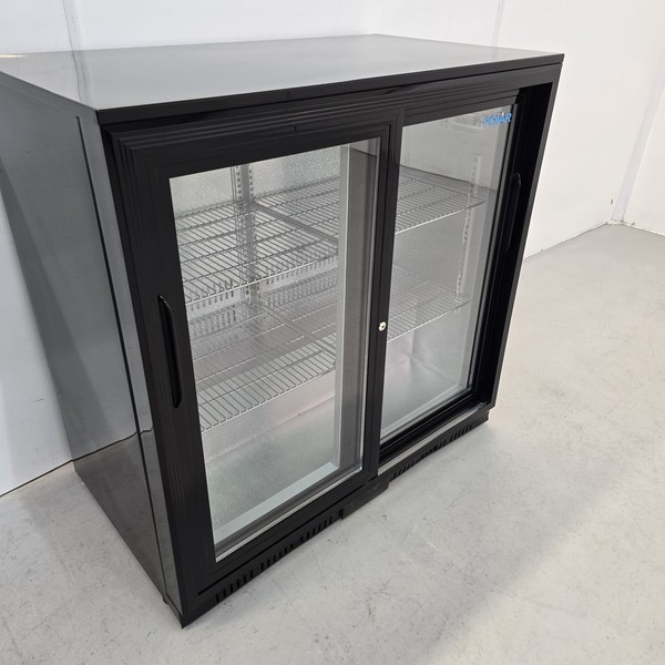 Sliding door bottle fridge