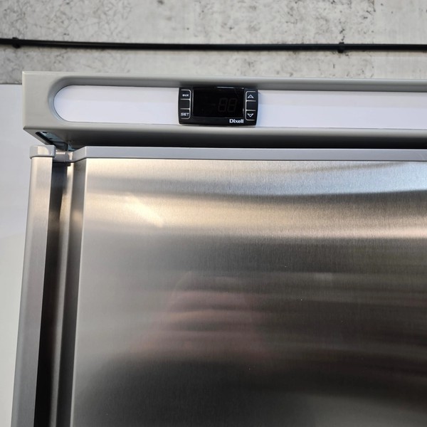New Polar Single Upright Fridge