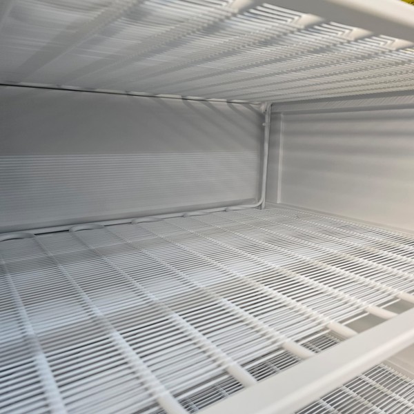 Commercial catering freezer