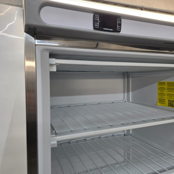B Grade restaurant freezer